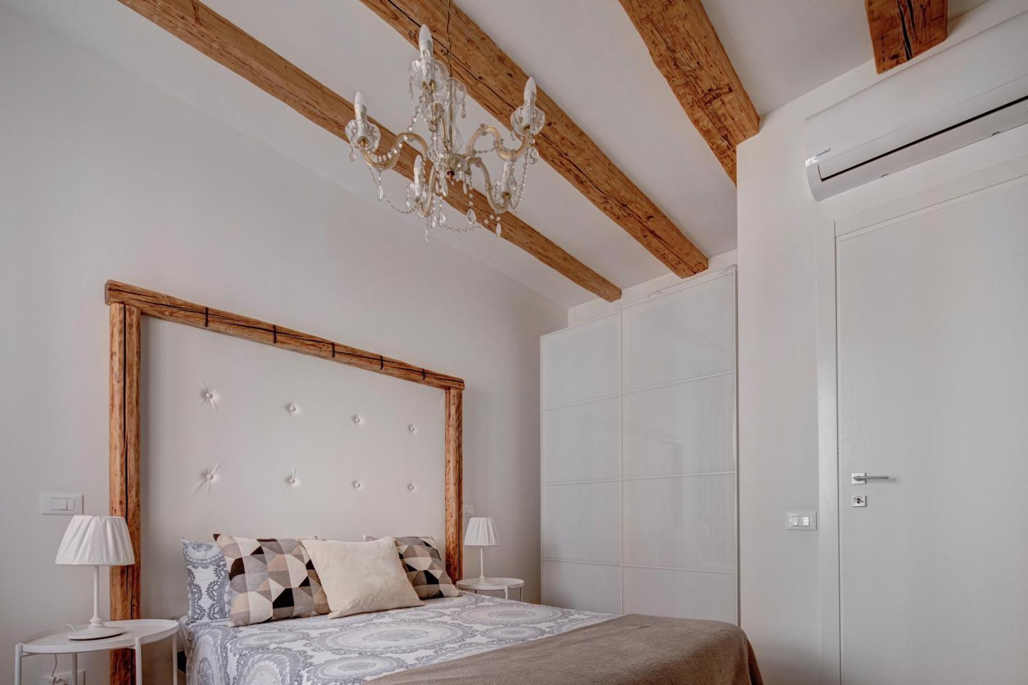La Maison De Trieste Suite Garage מראה חיצוני תמונה